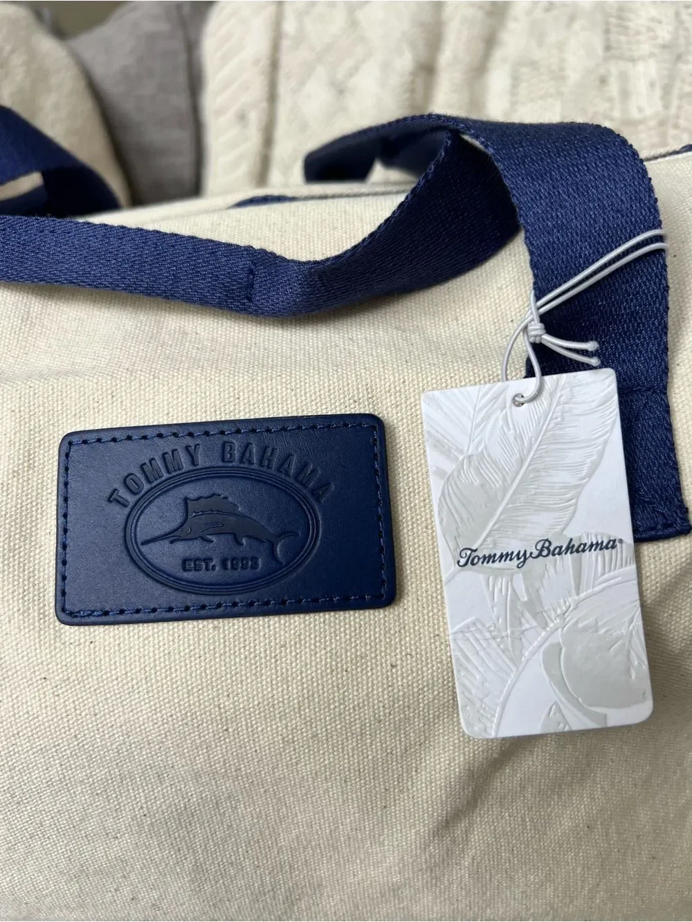 Tommy Bahama NWT Natural Cream Canvas Duffel with Navy Straps